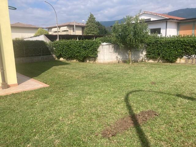 Villetta a schiera a Bassano del grappa in Via Tre Ponti, 74 - Foto 2