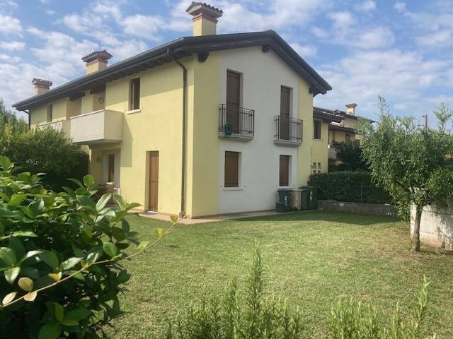 Villetta a schiera a Bassano del grappa in Via Tre Ponti, 74 - Foto 3