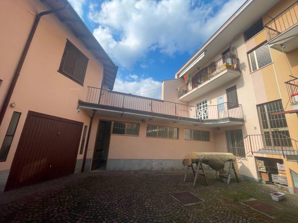 Casa indipendente a Boves in Piazza dell'Olmo, 19 - Foto 3