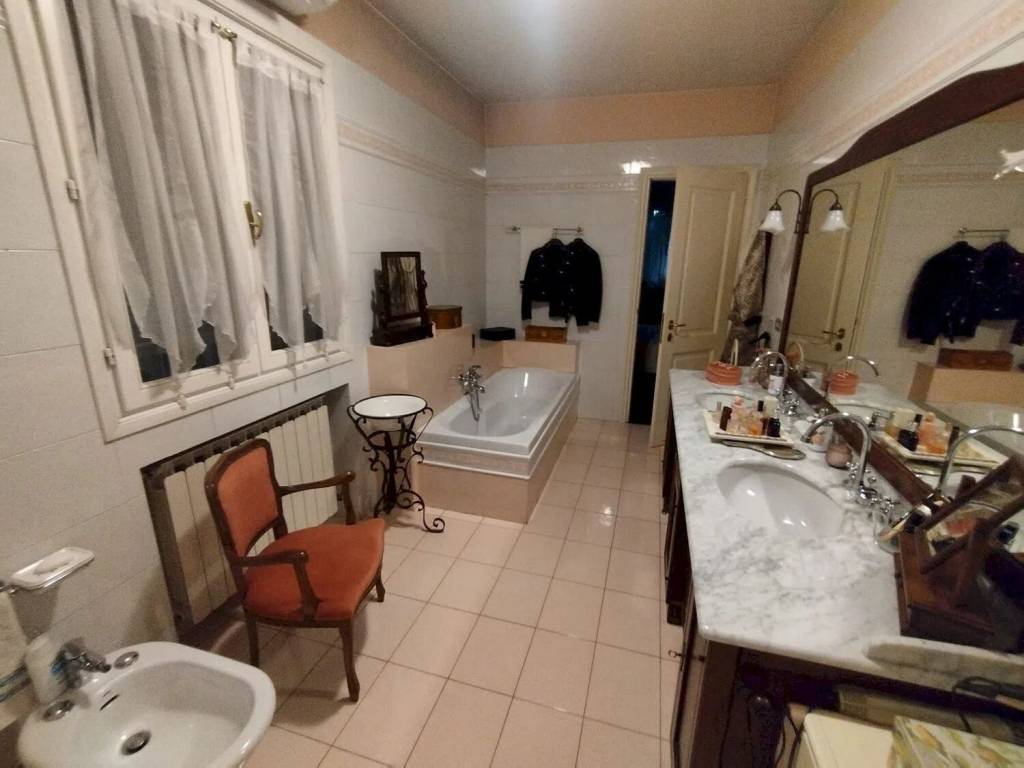 Appartamento a Castelnuovo rangone in Viale Eugenio Zanasi No Number - Foto 3