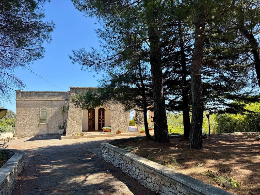 Villa a Fasano in Viale delle Querce - Foto 2