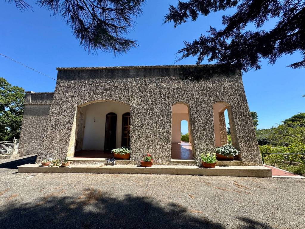 Villa a Fasano in Viale delle Querce - Foto 3