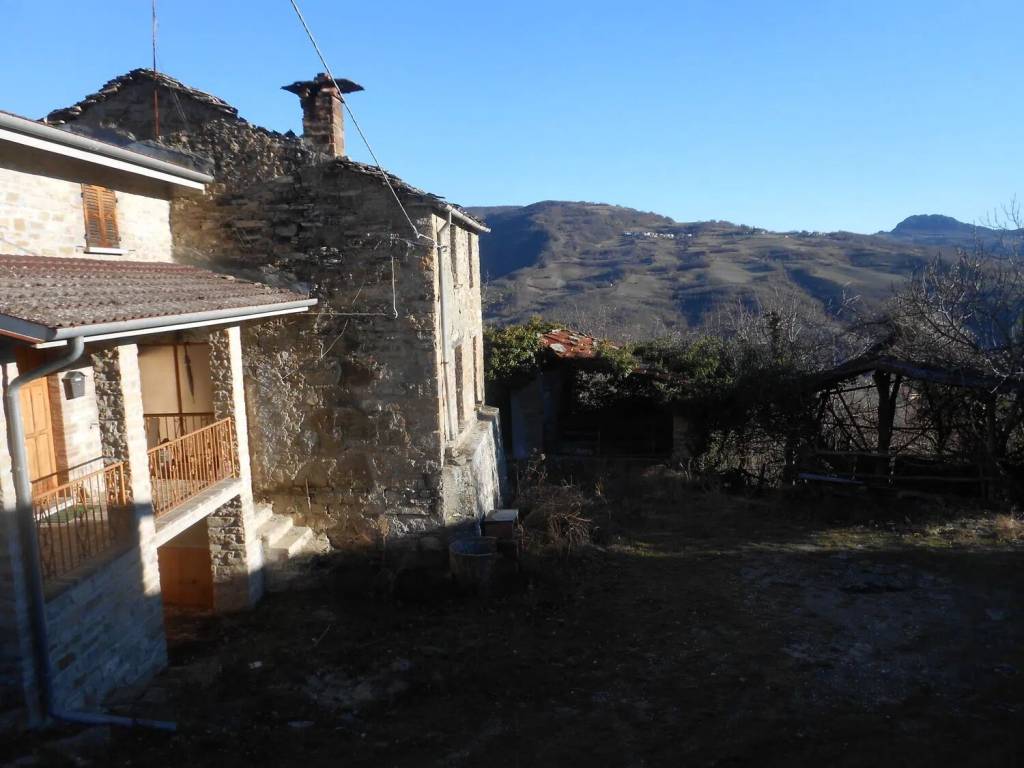 Rustico / casale a Bobbio in Strada Di Ca' Del Bosco, 1 - Foto 2