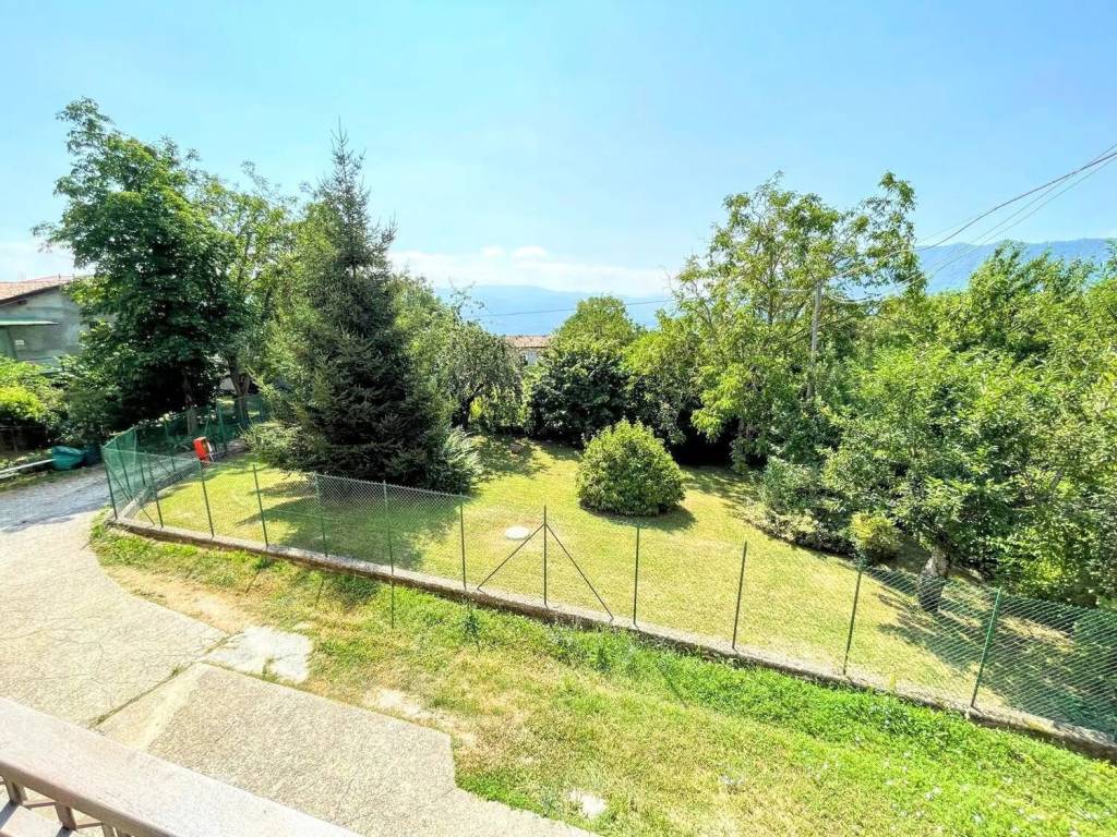 Appartamento a Bobbio in Strada Santa Maria-Avegni, 9 - Foto 2