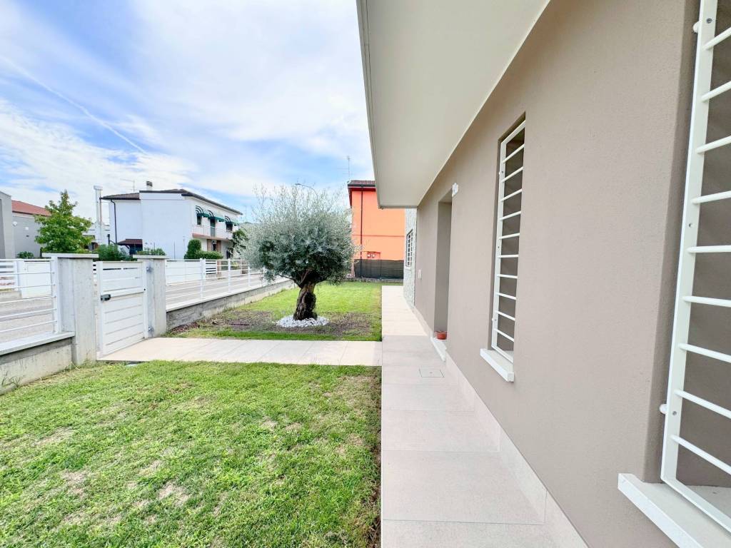 Villa a Cerea in Via 11 Febbraio, 23 - Foto 3