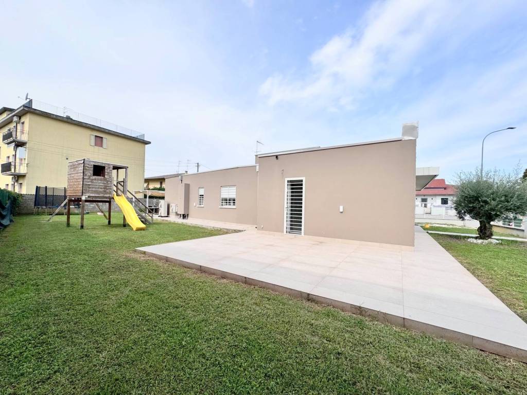 Villa a Cerea in Via 11 Febbraio, 23 - Foto 5