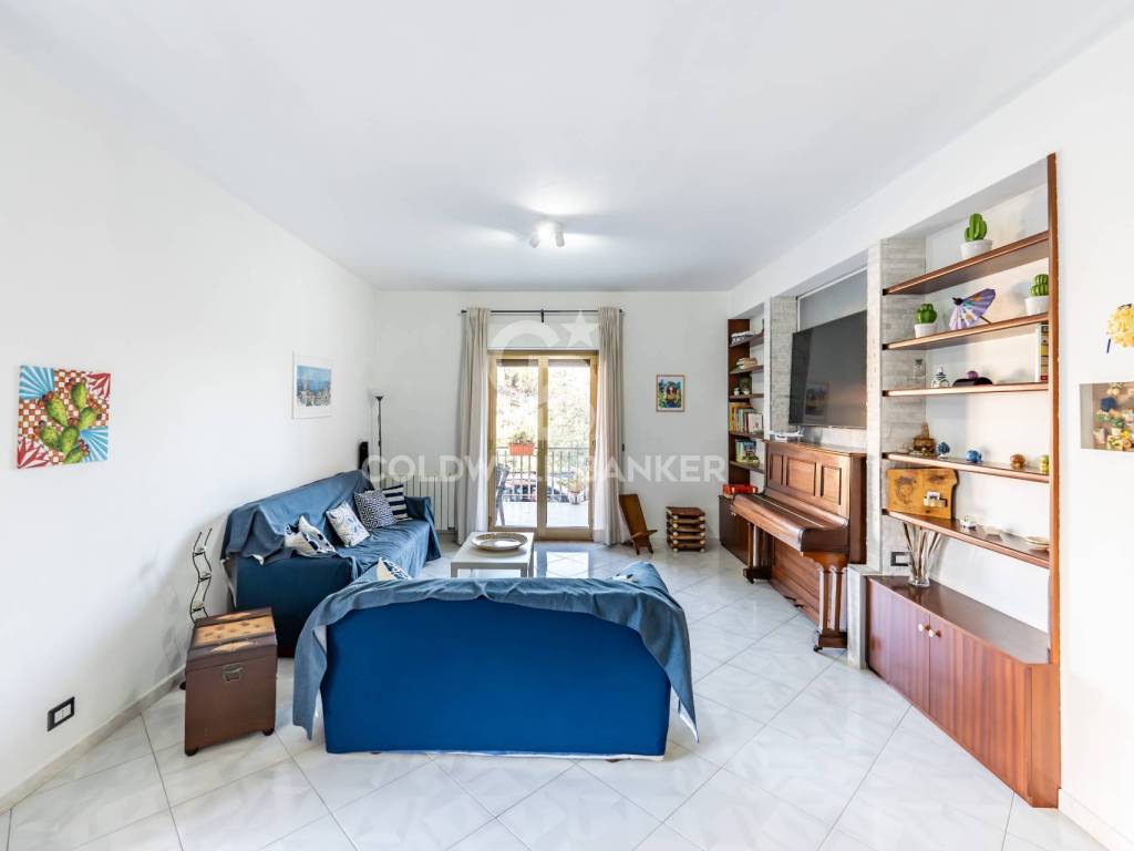 Appartamento a Acireale in via Nazionale Guardia, 216 - Foto 2