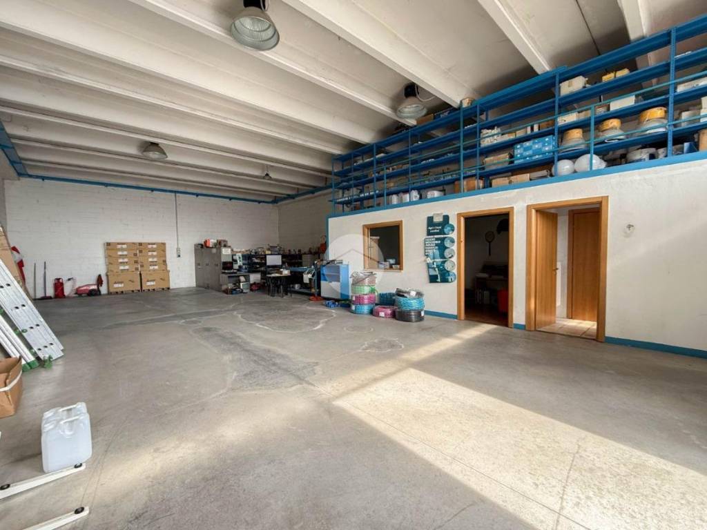 Immobile a Fontanella in Via dell'industria e dell'artigianato, 1 - Foto 3
