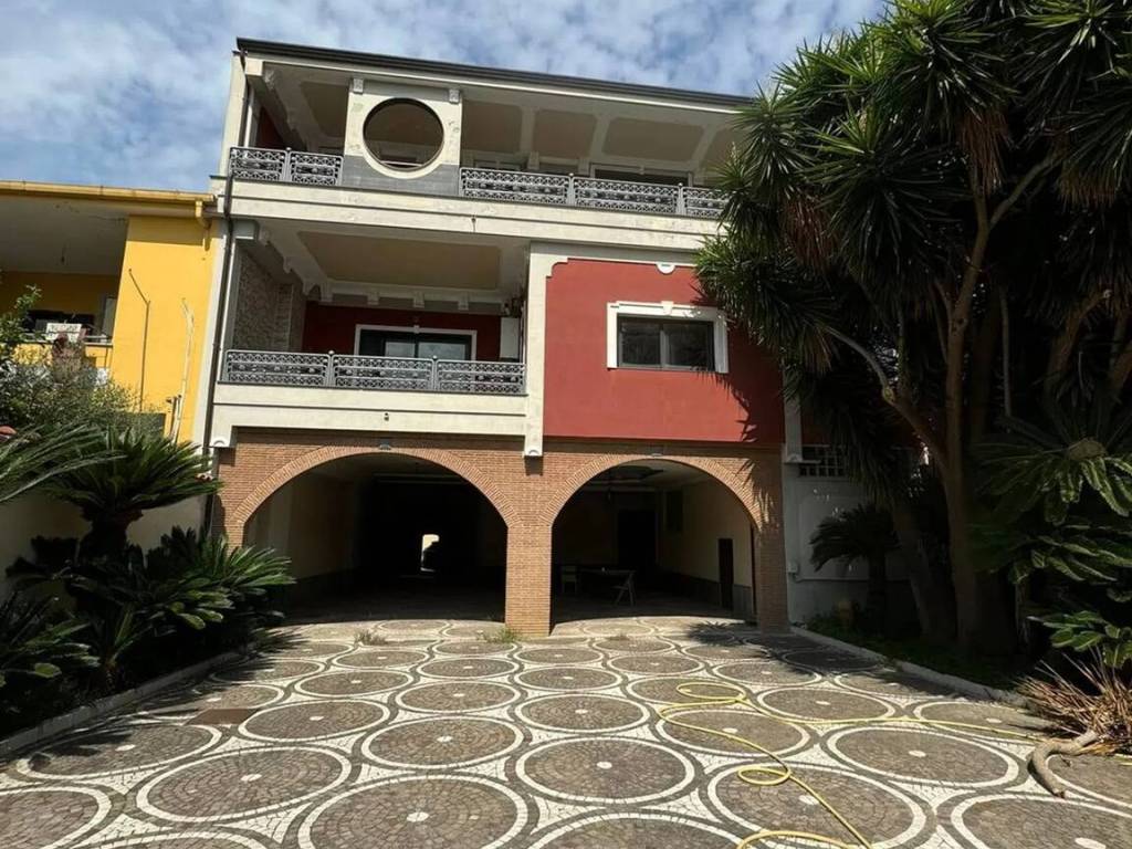Villa a Casal di principe in Corso Garibaldi No Number - Foto 3