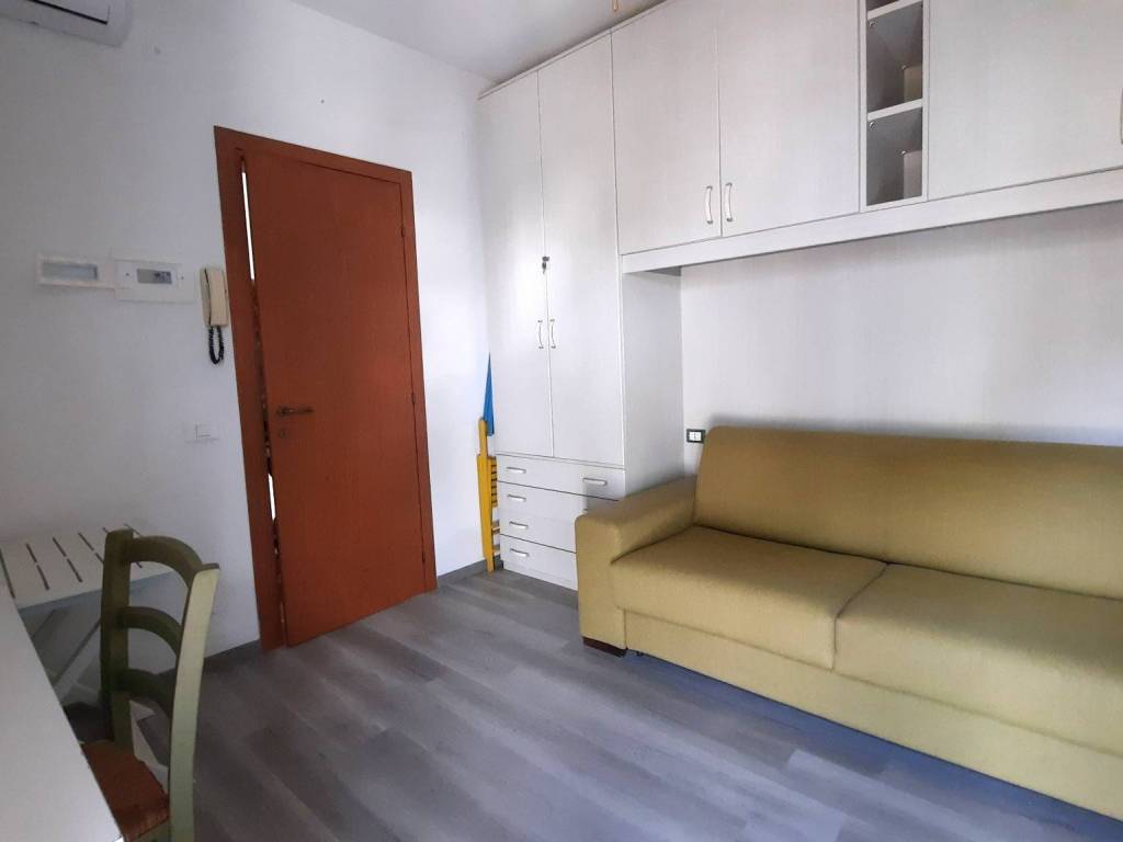 Appartamento a Comacchio in Viale Alpi Orientali Nord, 15 - Foto 3