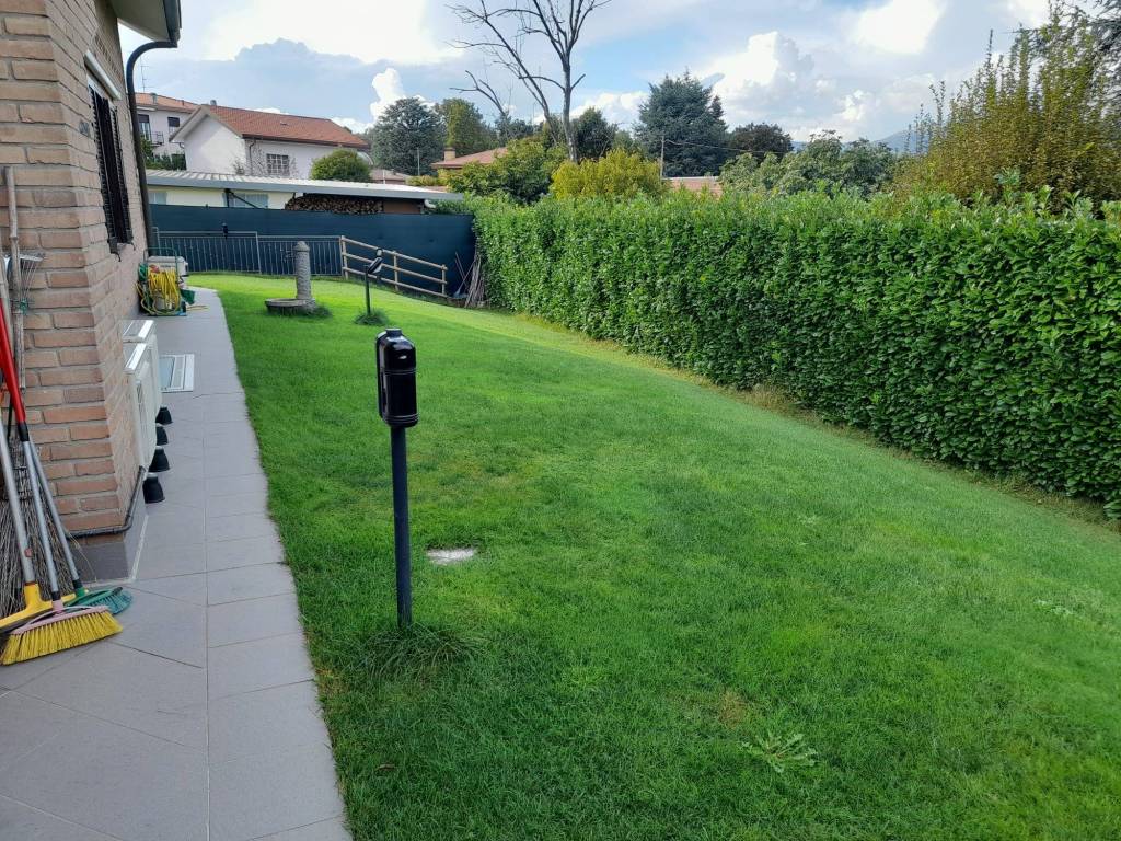 Villa a Inverigo in Via Colombaia - Foto 2