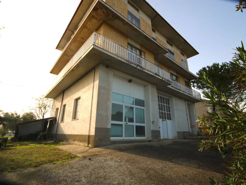 Casa indipendente a Mogliano in Contrada Poggio, 21 - Foto 2