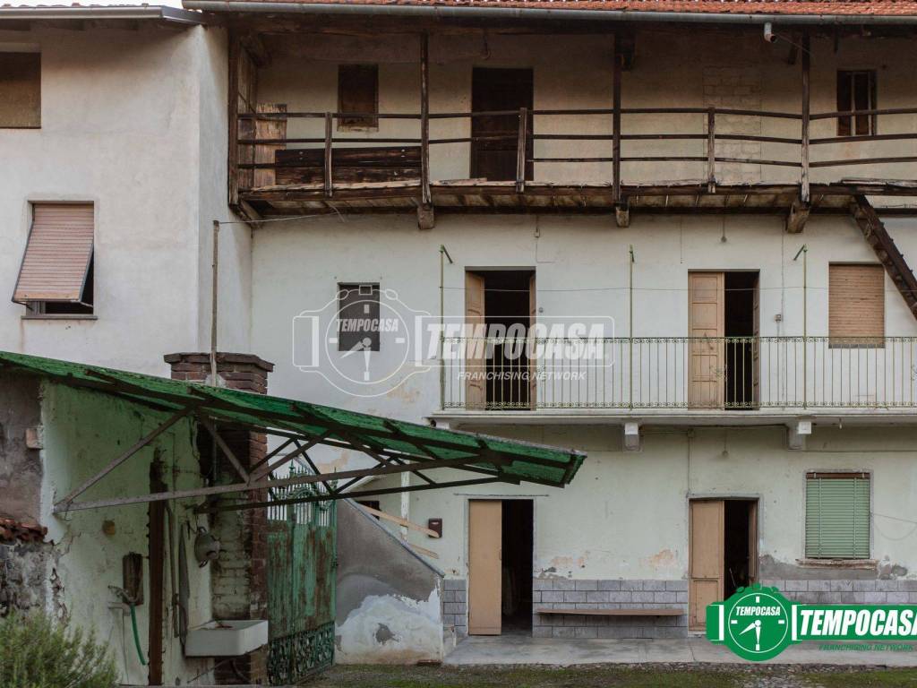 Casa indipendente a Momo in Via Carlo Boniperti 39 - Foto 5