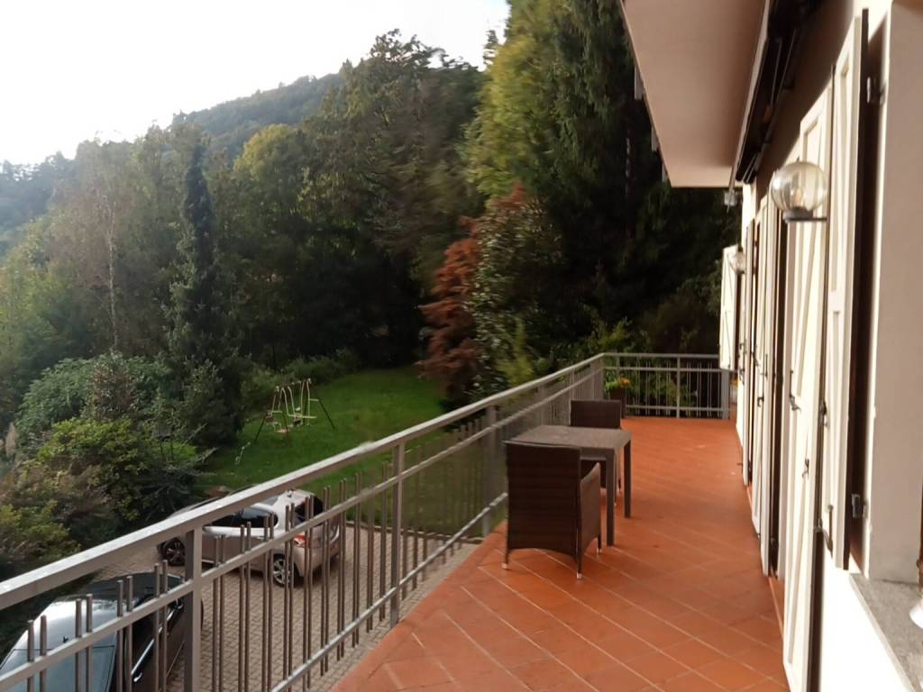 Villa a Biella in Strada della Burcina - Foto 5