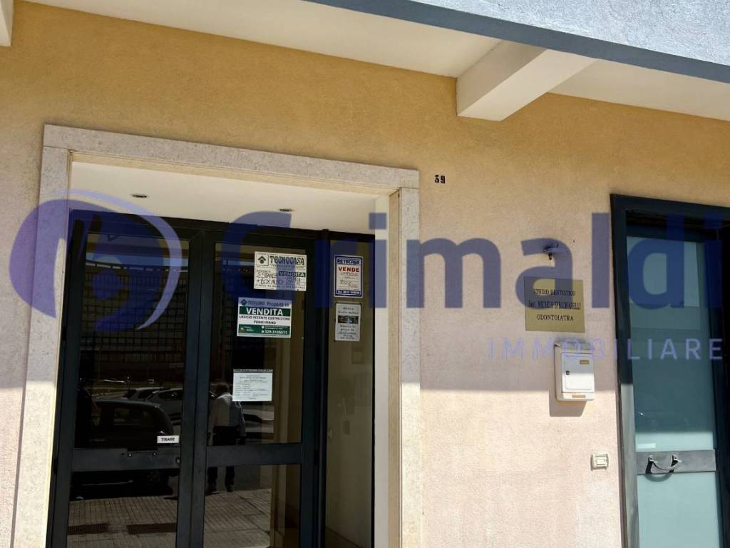 Appartamento a Lecce in Via Edoardo de Candia, 39 - Foto 3