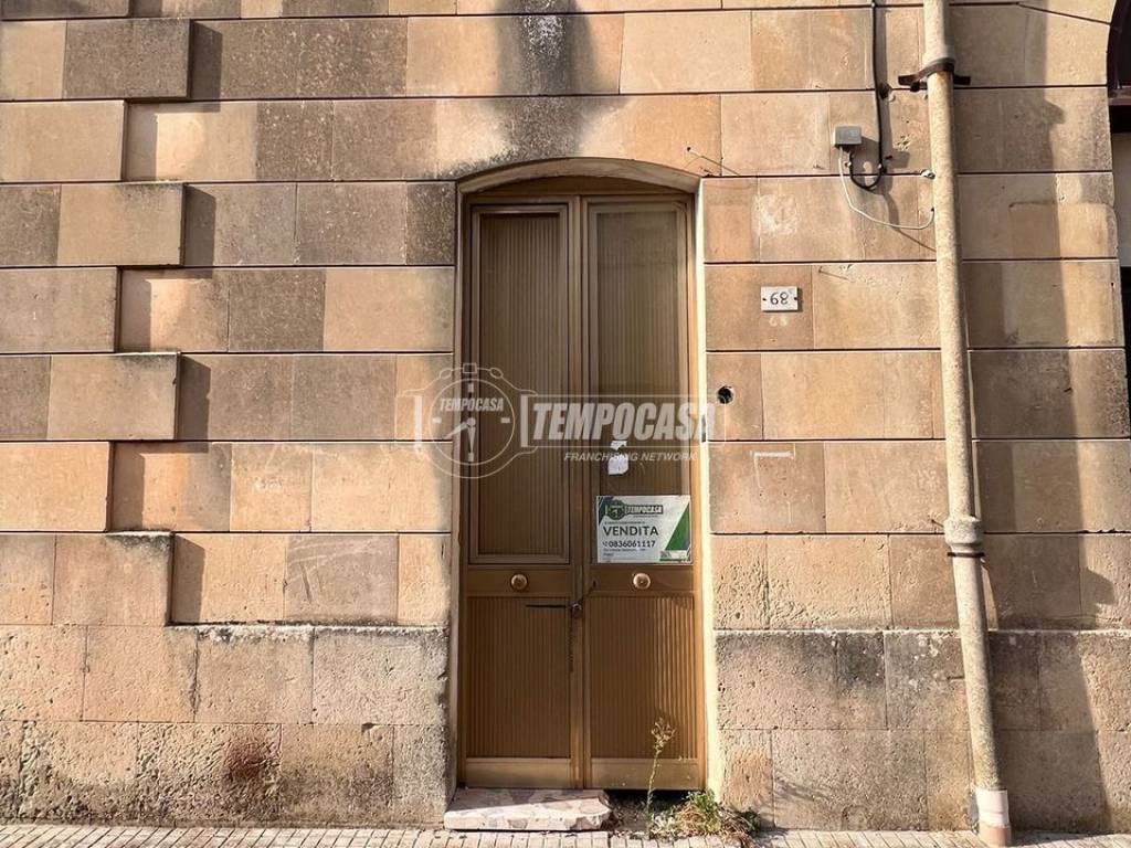 Casa indipendente a Melpignano in Via Vito Fazzi 68 - Foto 2