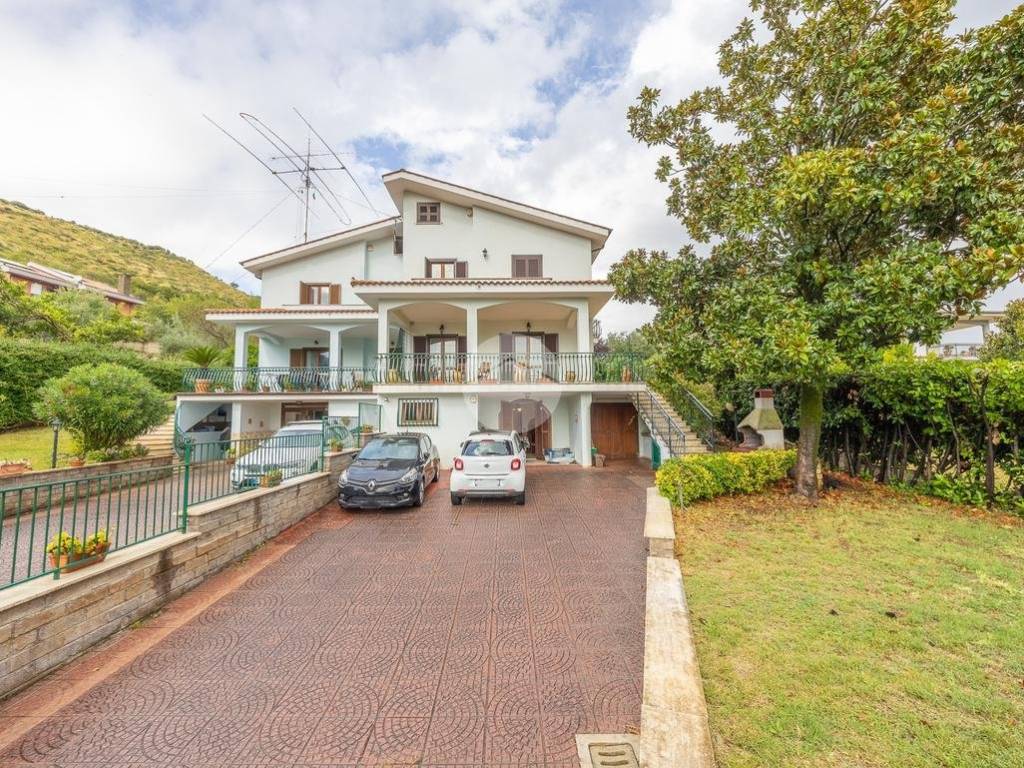 Villa a Tivoli in Strada San Polo, 59 - Foto 4