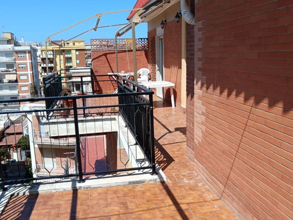 Appartamento a Nettuno in Via Venezia, 3 - Foto 2