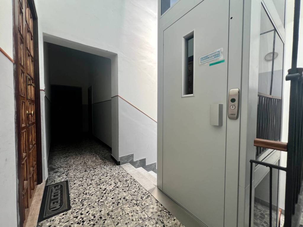 Appartamento a Imperia in Corso Garibaldi, 13 - Foto 3