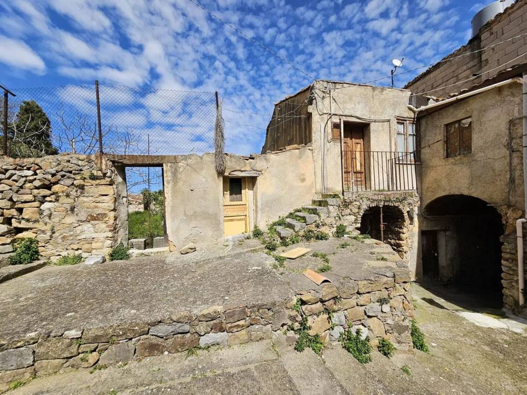 Villa a Collesano in Largo Dell'Aquila No Number - Foto 2