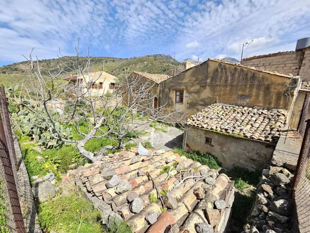 Villa a Collesano in Largo Dell'Aquila No Number - Foto 3