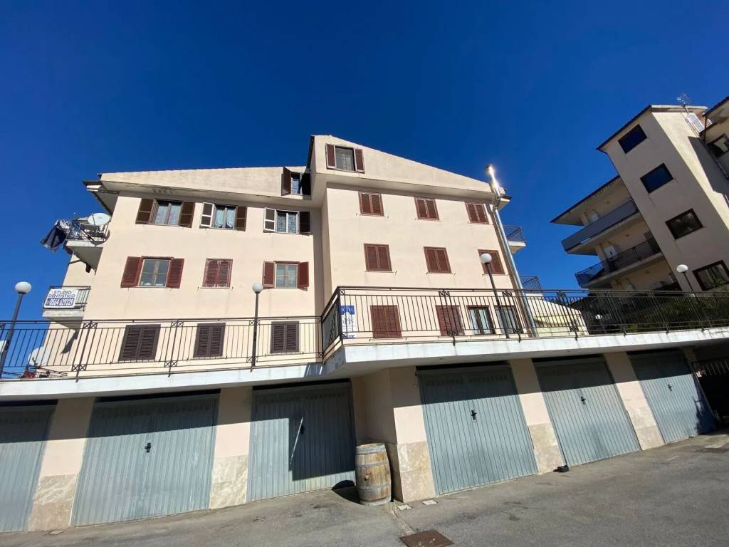 Palazzo / stabile a Manciano in Via Padre Pascucci, 12 - Foto 3