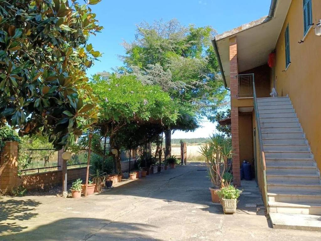 Villa a Albenga in Località Quarto Albenga No Number - Foto 3