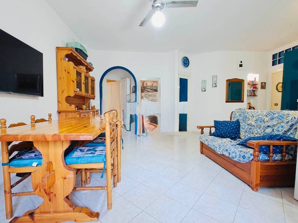 Appartamento a Terracina in Via Badino, 263 - Foto 4