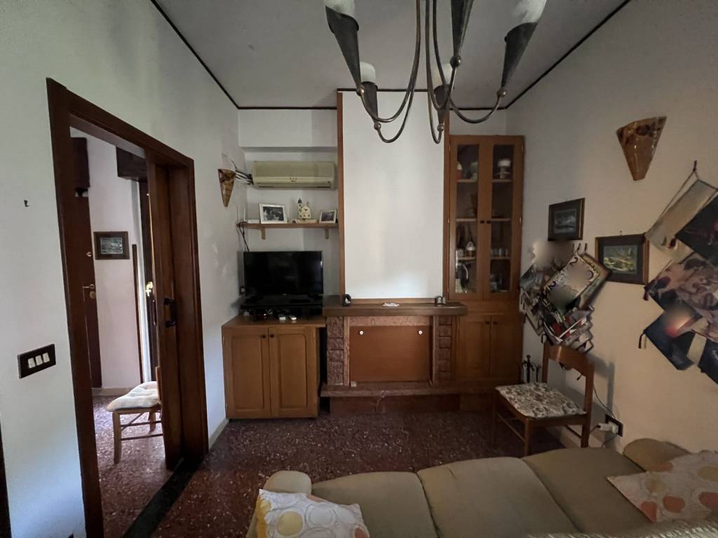 Appartamento a Vibo valentia in Viale Senatore Parodi Traversa 4 - Foto 5