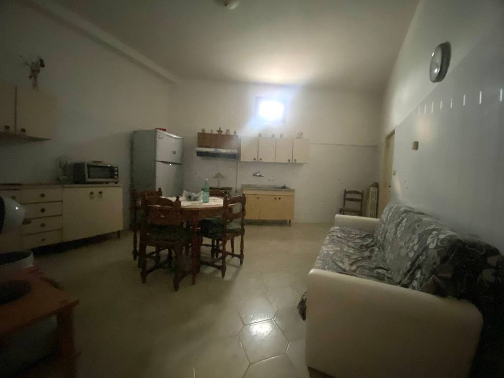 Appartamento a Brindisi in Via Vincenzo Gioberti, 26 - Foto 3