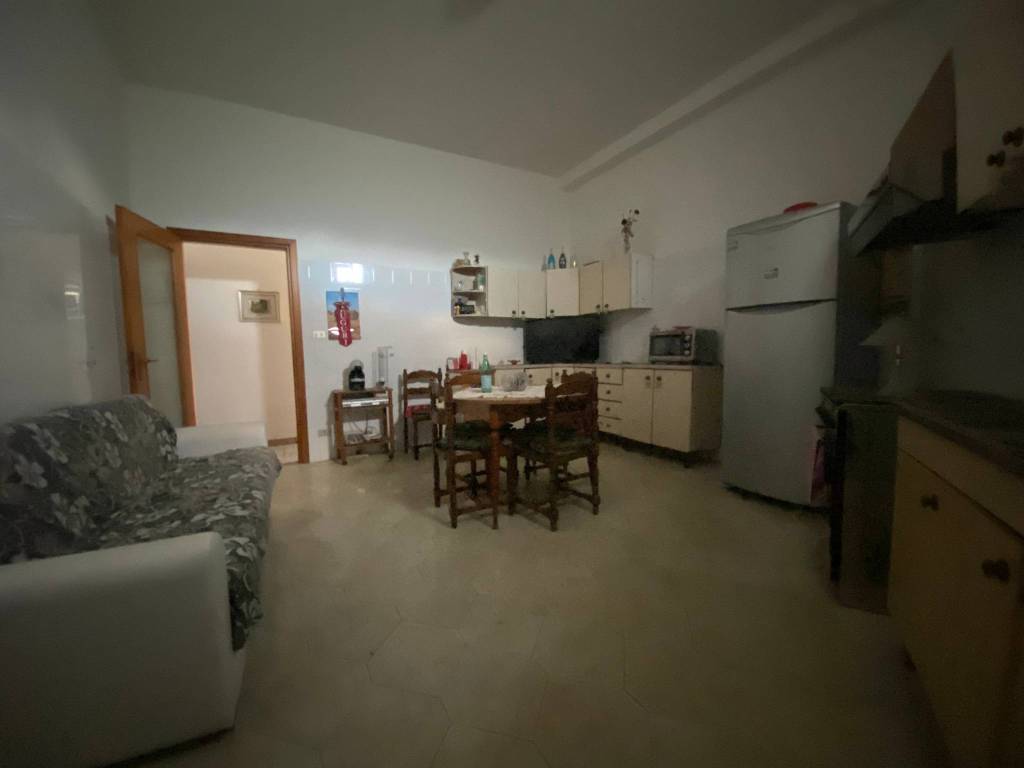 Appartamento a Brindisi in Via Vincenzo Gioberti, 26 - Foto 4