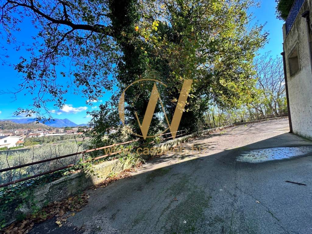 Villa a Caserta in Via Vitagliano Rossetti, 13 - Foto 3