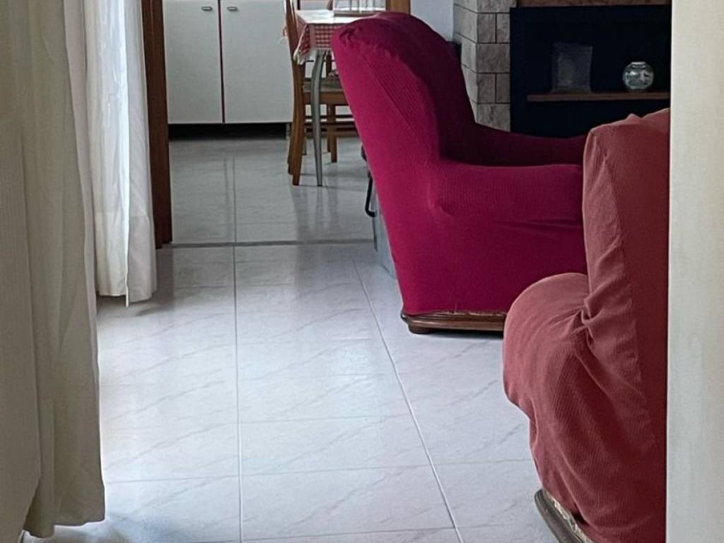 Appartamento a Alba adriatica in Via Puglie, 4 - Foto 2