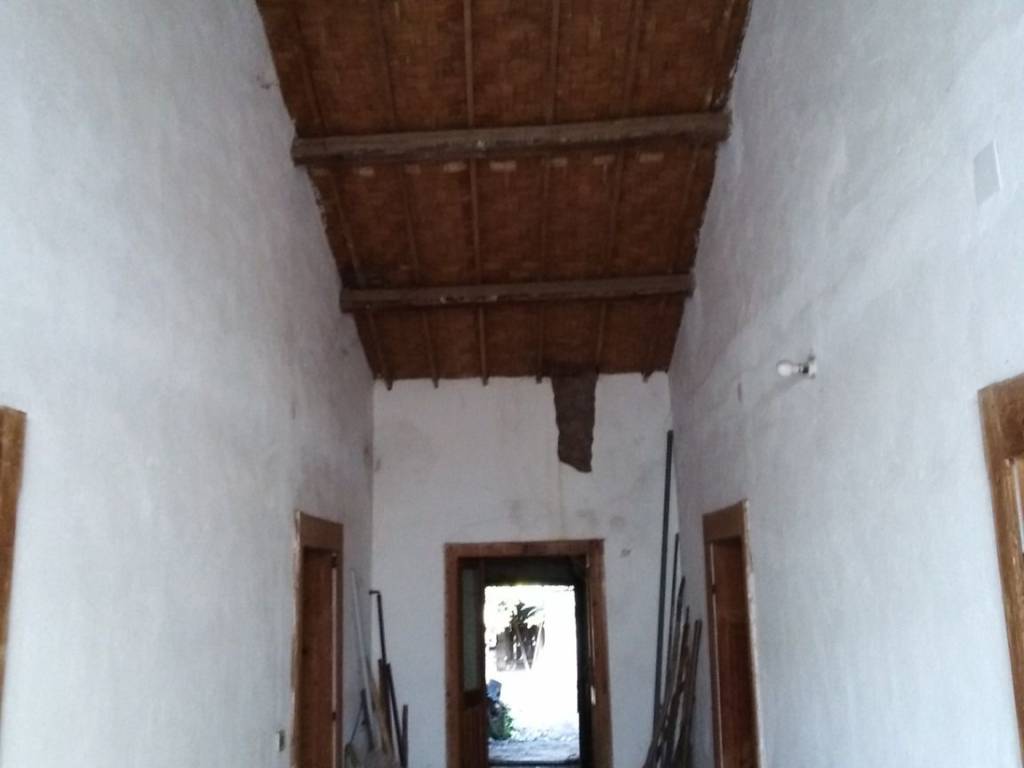 Villa a San vero milis in Via Vittorio Emanuele III - Foto 2