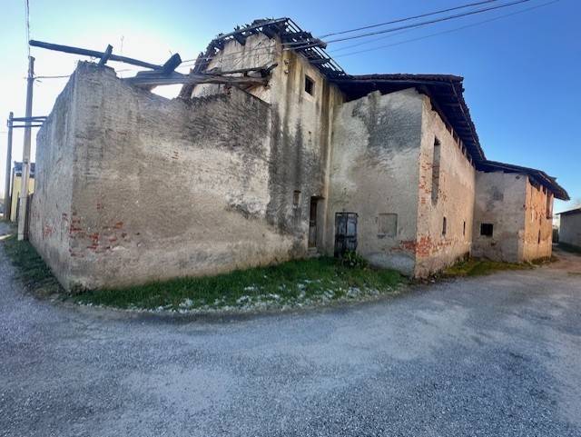 Rustico / casale a Oleggio - Foto 4