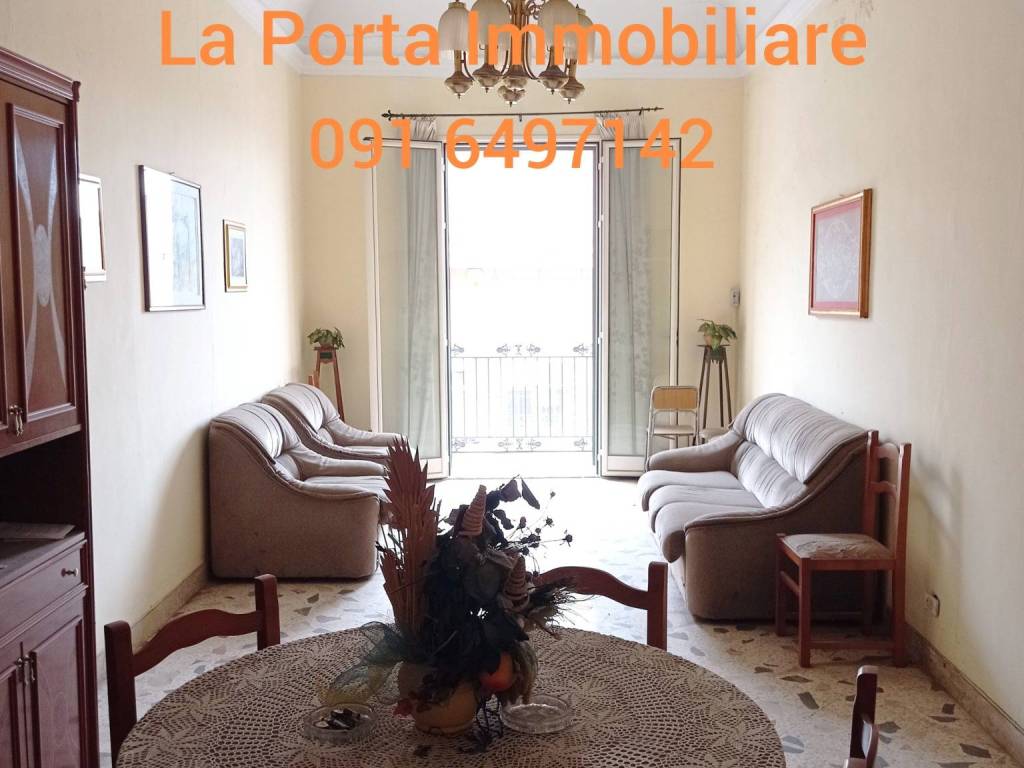 Appartamento a Caccamo in Via Roma, 14 - Foto 2