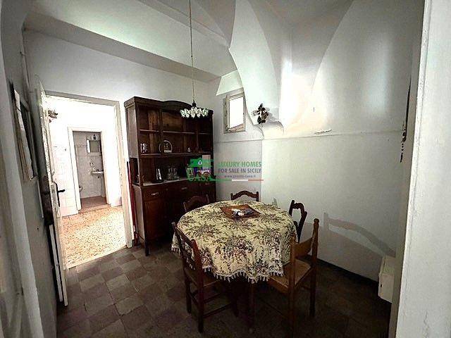 Casa indipendente a Ragusa in Via Felicia Schininà - Foto 4