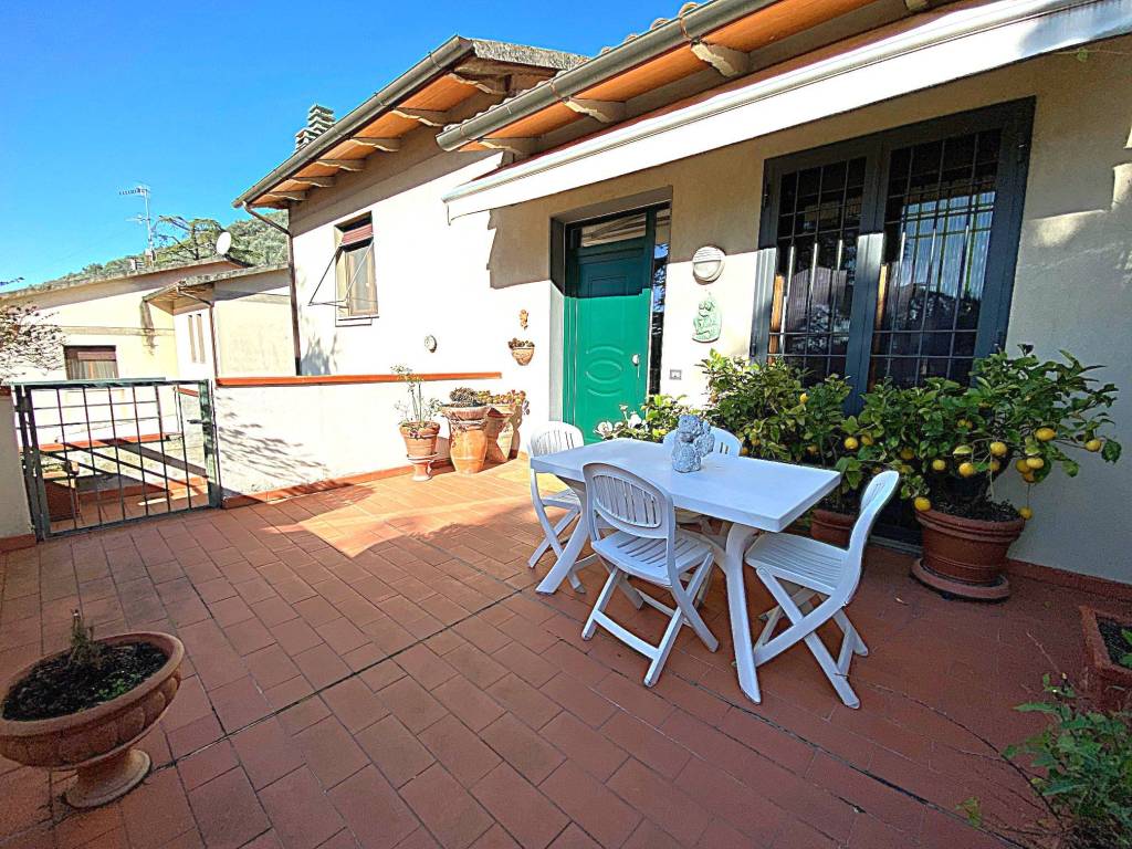 Appartamento a Calenzano in Via Trilussa - Foto 4