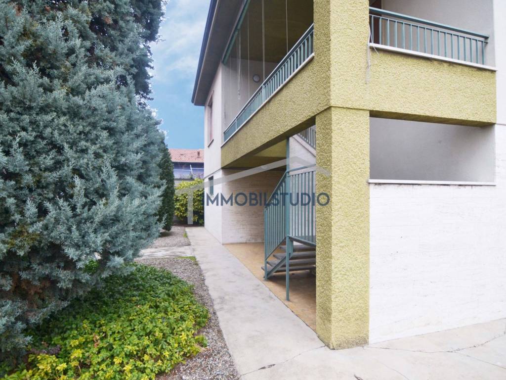 Villa a Busto arsizio in Via Monte Cristallo - Foto 5