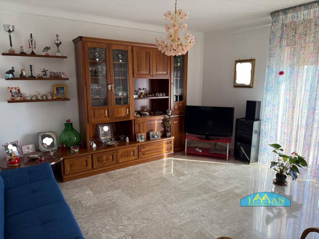 Appartamento a Ceglie messapica in Via Napoli - Foto 4