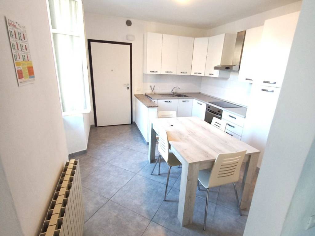 Appartamento a Nembro in Via Giuseppe Garibaldi - Foto 5