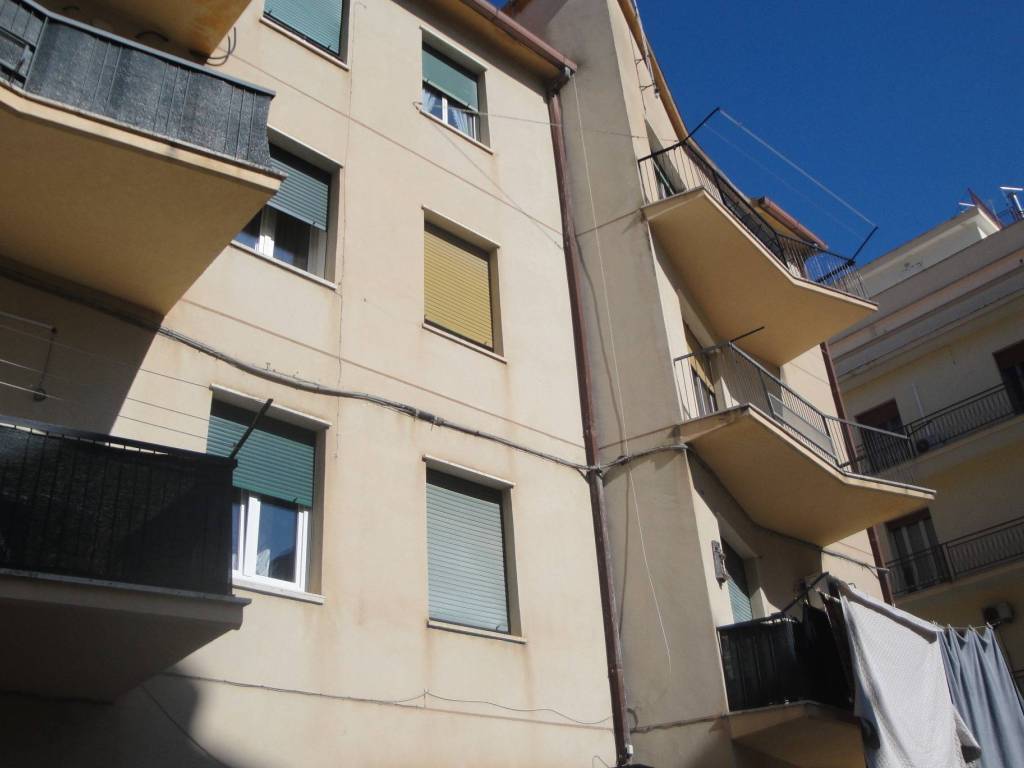 Appartamento a Caltanissetta in Via Lombardia - Foto 2