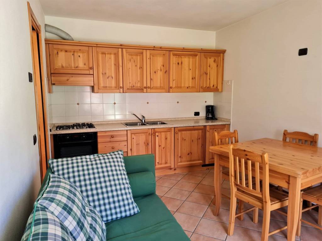 Appartamento a Chiesa in valmalenco in Contrada Battaini, 29 - Foto 3