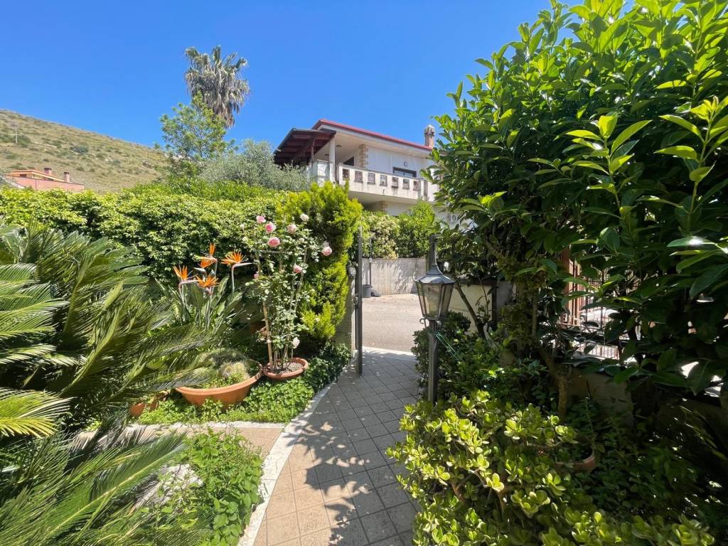 Villa a Vitulazio in Via Circumvallazione Nord - Foto 5