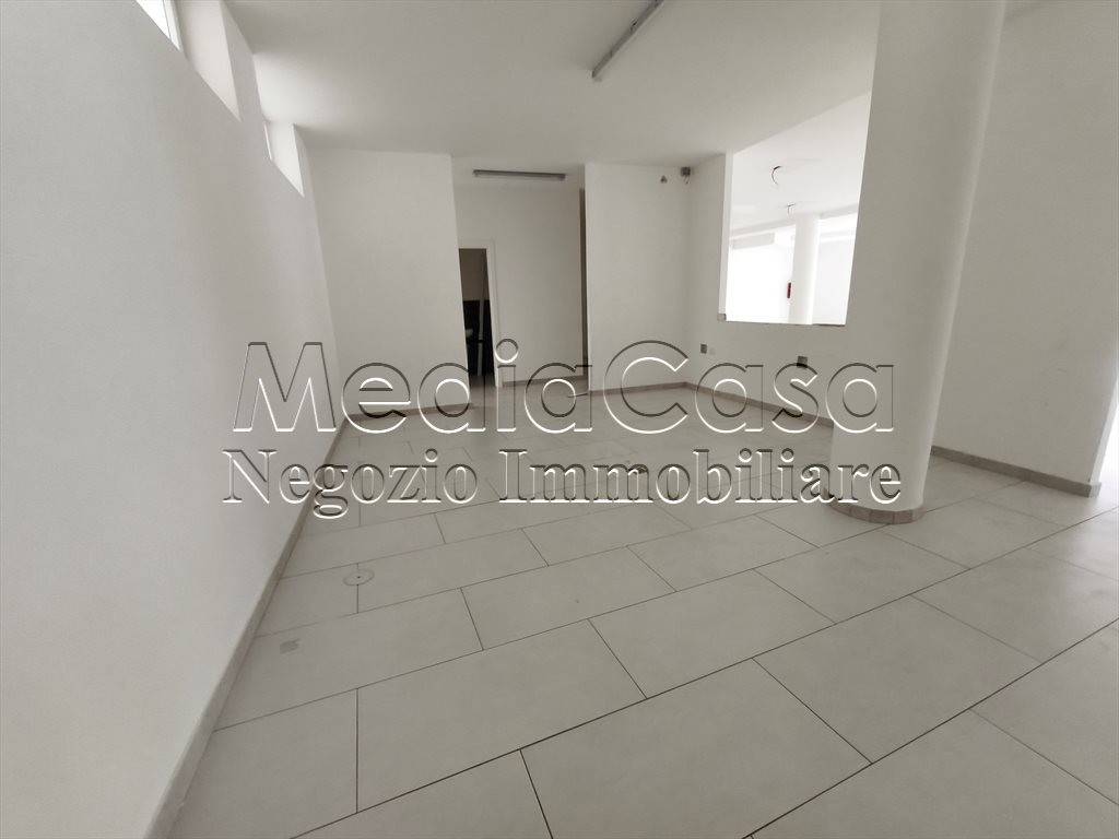 Immobile a Casaluce in Via Giuseppe Savoia - Foto 4