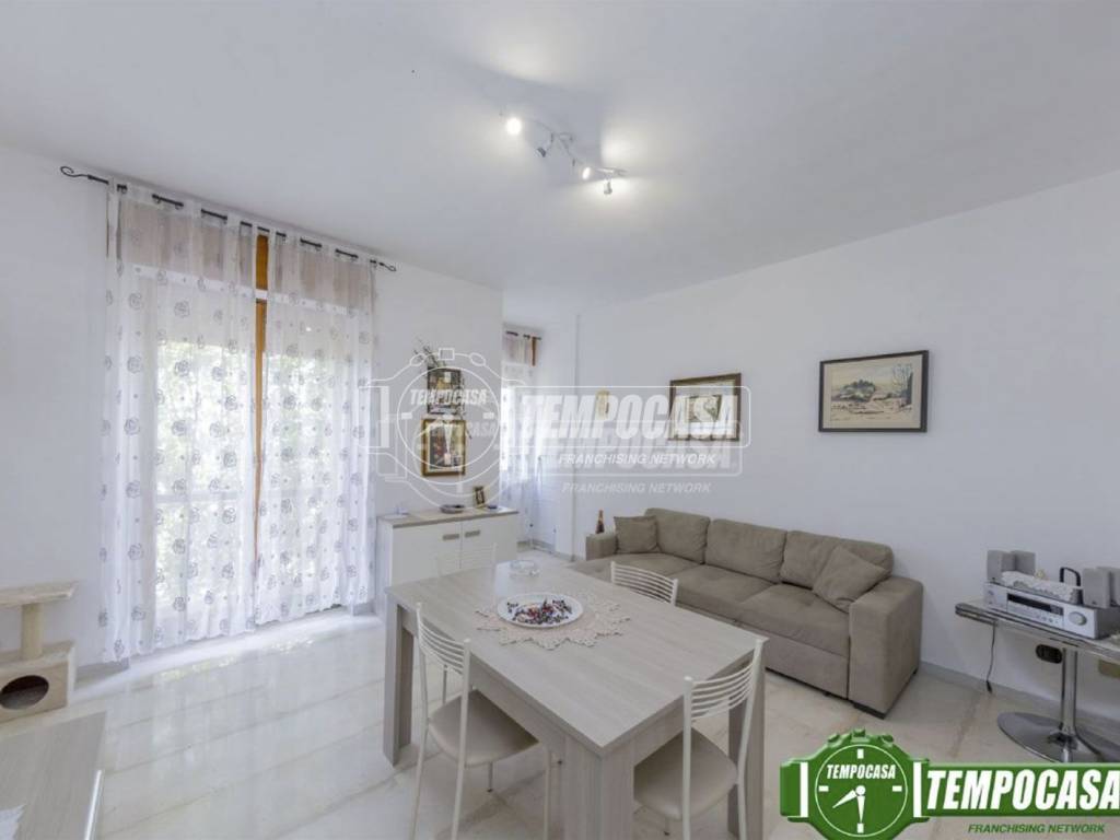 Appartamento a Voghera in Via F.lli Rosselli - Foto 4