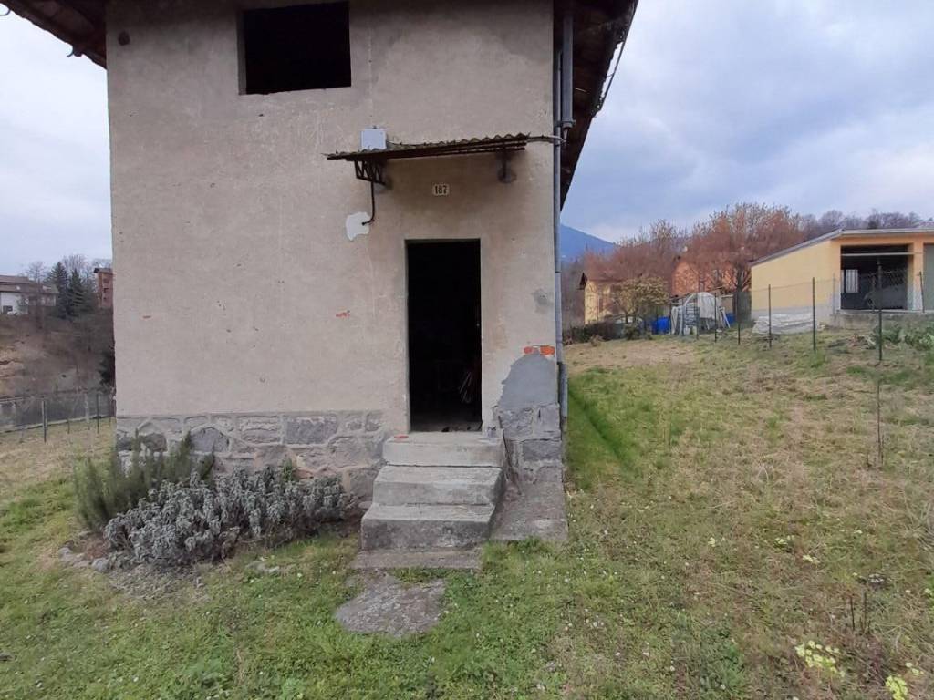 Rustico / casale a Valdilana in Frazione Pratrivero - Foto 4