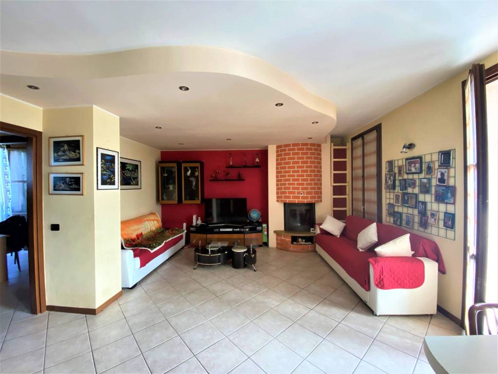 Appartamento a Lonate ceppino in Via San Lucio, 37 - Foto 5