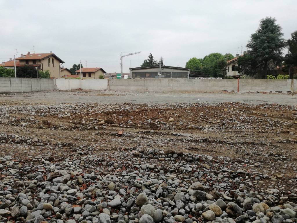 Terreno a Carate brianza in Via Cristoforo Colombo, 16 - Foto 4