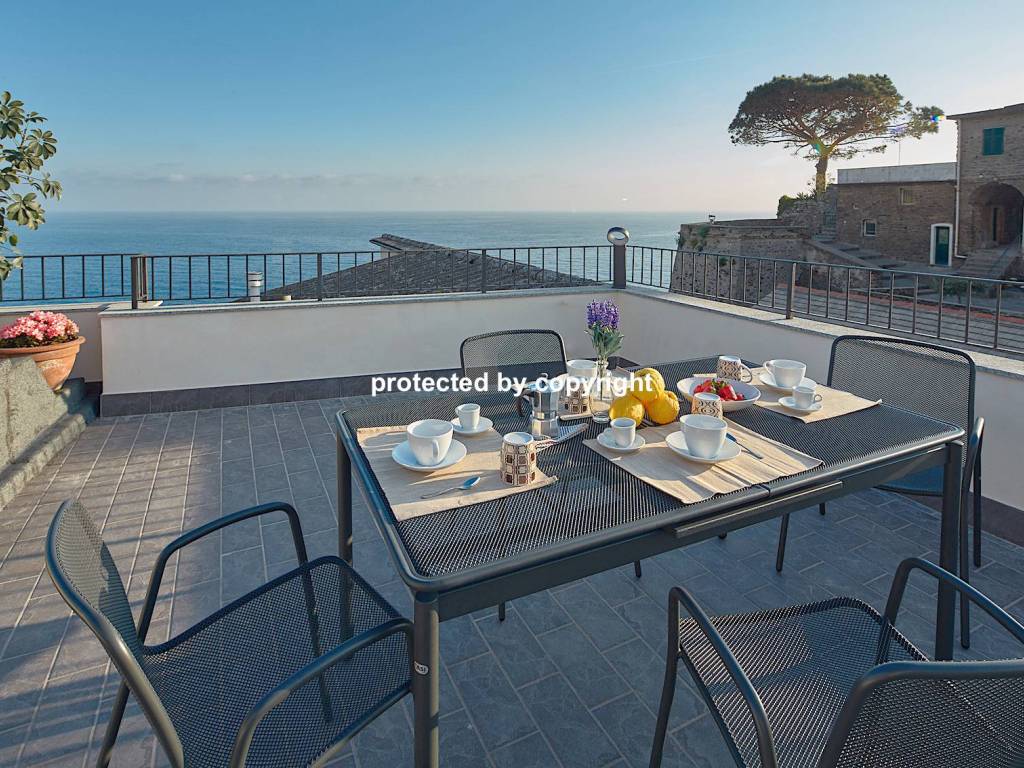 Attico / mansarda a Vernazza in Via Solferino, 5 - Foto 2